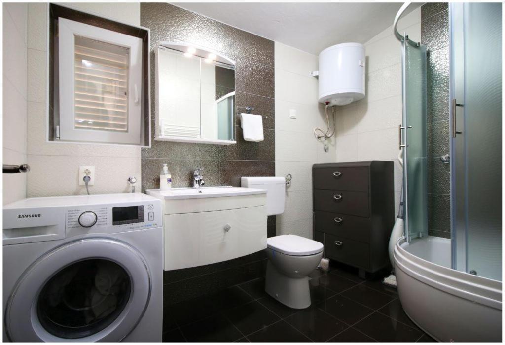 Appartement Mikelin à Primošten Extérieur photo